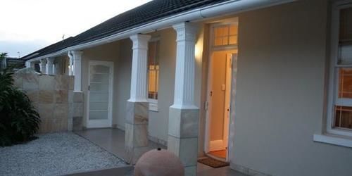 Guesthouse On Irvine Port Elizabeth Ngoại thất bức ảnh