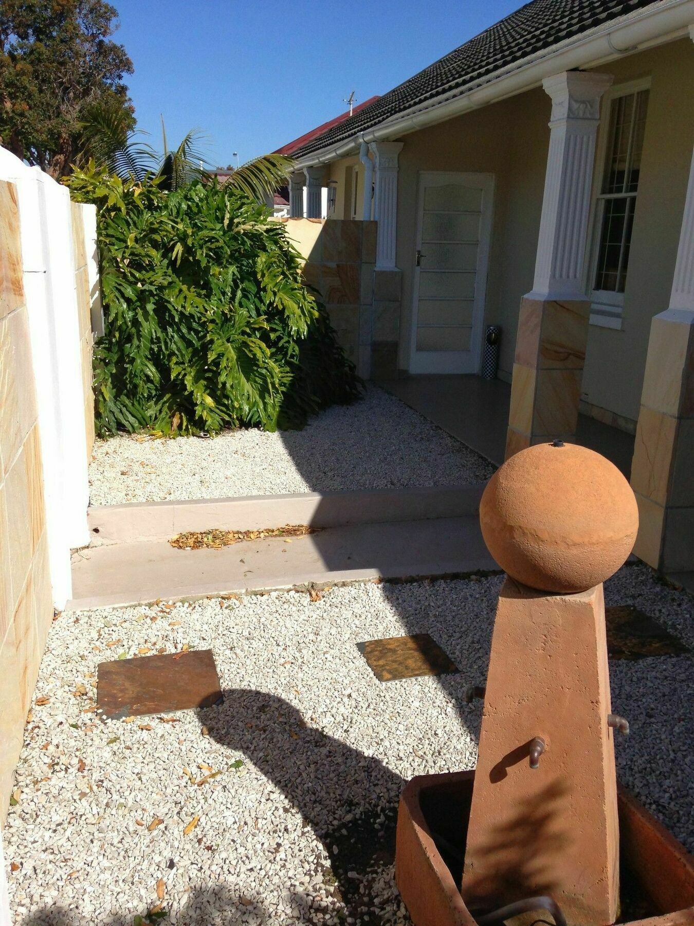 Guesthouse On Irvine Port Elizabeth Ngoại thất bức ảnh