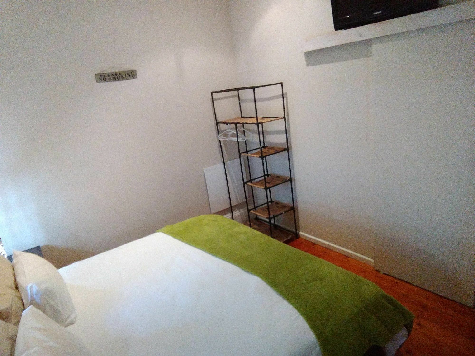 Guesthouse On Irvine Port Elizabeth Ngoại thất bức ảnh
